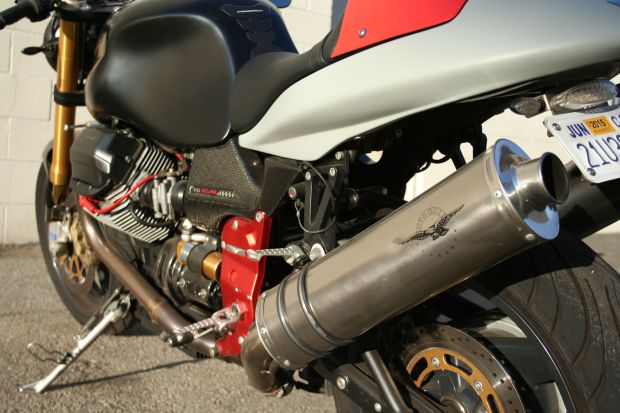Moto Guzzi V11 Scura